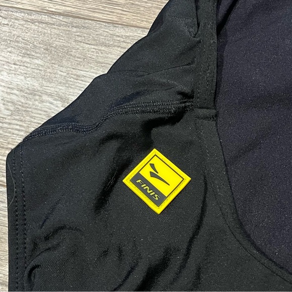 Finis Women’s Solid Back Skinback Racing Suit 30 - Picture 3 of 7